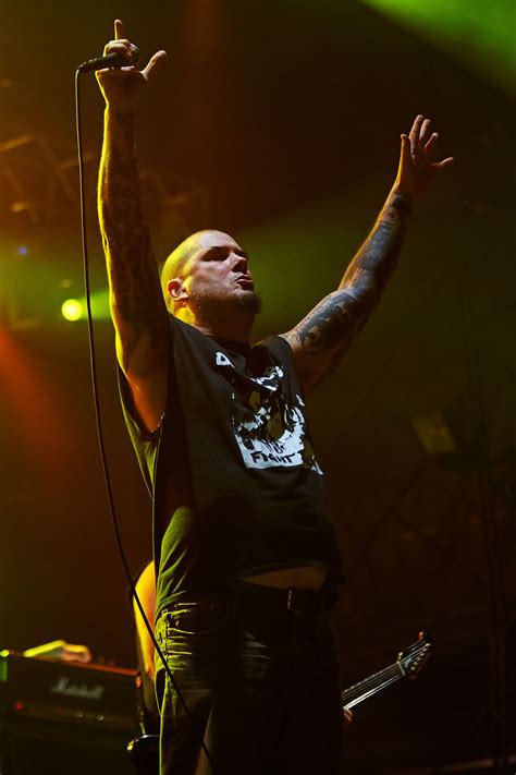 Philip Anselmo on Autobiography: 'I Don't Wanna Do It' .